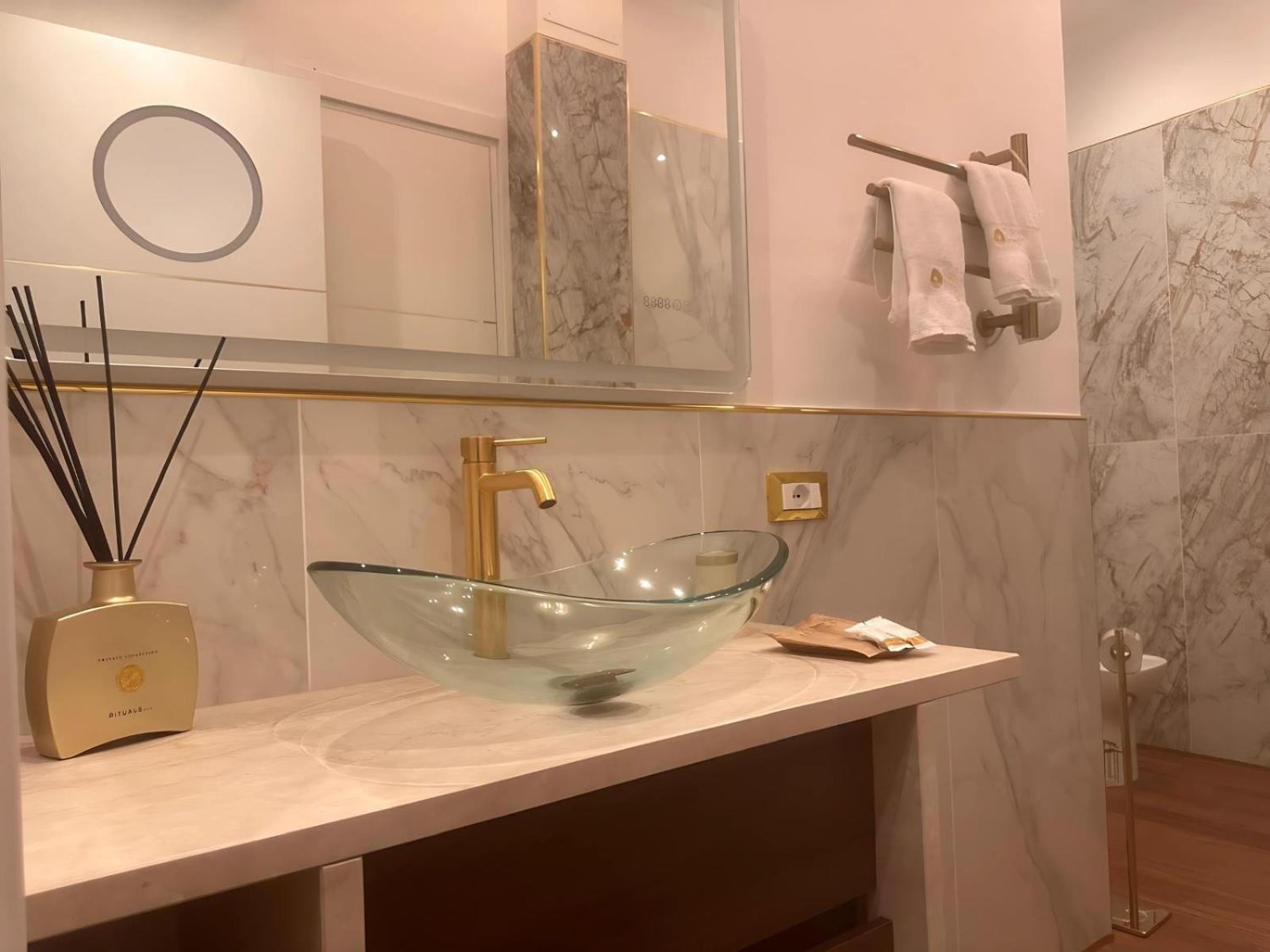Maison D'Or Genova Esterno foto